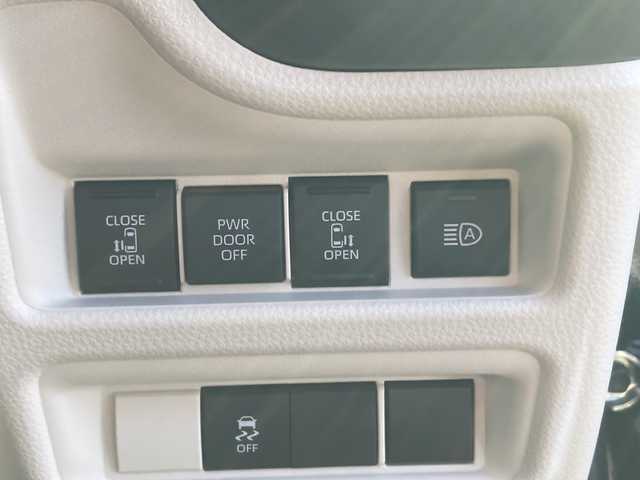 トヨタ シエンタ ハイブリッド Z 佐賀県 2024(令6)年 0.2万km ブラック 純正10.5インチディスプレイオーディオ/パノラマミックビューモニター/両側パワースライドドア/プリクラッシュセーフティ/レーンディパーチャーアラート/オートハイビーム/アダプティブクルーズコントロール/アドバンスドパーク/ブラインドスポットモニター/クリアランスソナー/リアクロストラフィックアラート/天井サーキュレーター/シートヒーター/ステアリングヒーター/ステアリングリモコン/ETC2.0/プッシュスタート/スマートキー/LEDヘッドライト