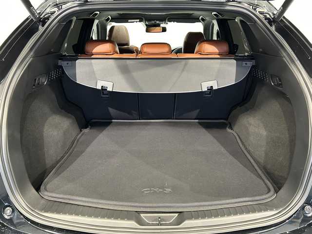 マツダ ＣＸ－５ XD レトロスポーツED 愛知県 2024(令6)年 1.5万km ジェットブラックマイカ 純正10.25インチマツダコネクトナビ/（Bluetooth/FM/AM/USB/CarPlay/フルセグTV)/サンルーフ/BOSEサウンド/360°ビューモニター/i-ACTIVSENSE/　　-ブラインドスポットインフォメーション/　　-レーンキープ・アシスト・システム/　　-パーキングセンサー/　　-ハイ・ビーム・コントロールシステム（ＨＢＣ）/　　-マツダ・レーダー・クルーズ・コントロール（ＭＲＣＣ）/　　-アイ・ストップ（ｉ－ｓｔｏｐ）/　　-トラクションコントロールシステム（ＴＣＳ）/ヘッドアップディスプレイ/パワーリアゲード/ワイヤレス充電/シートヒーター/ステアリングヒーター/ETC/パドルシフト/ハーフレザーシート/純正フロアマット/ローダウン/社外マフラー/プッシュスタート/　　-スマートキー