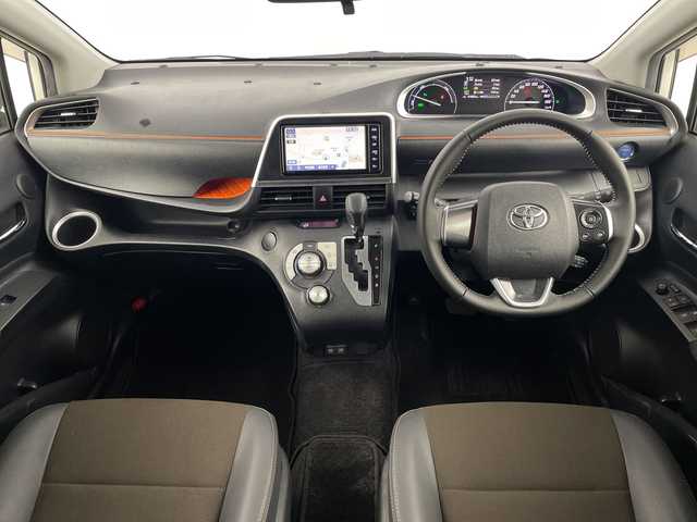 トヨタ シエンタ ハイブリッド G クエロ 埼玉県 2019(令1)年 4.2万km ヴィンテージブラウンパールクリスタルシャイン/ホワイトパールクリスタルシャイン 純正ナビ/　(Bluetooth/CD/DVD/FM/AM)/フルセグテレビ/バックカメラ/ビルトインETC/ハーフレザーシート/両側パワースライドドア/クルーズコントロール/衝突被害軽減ブレーキ/車線逸脱警報/クリアランスソナー/オートハイビーム/オートLEDライト/プッシュスタート/純正フロアマット/純正15インチアルミホイール