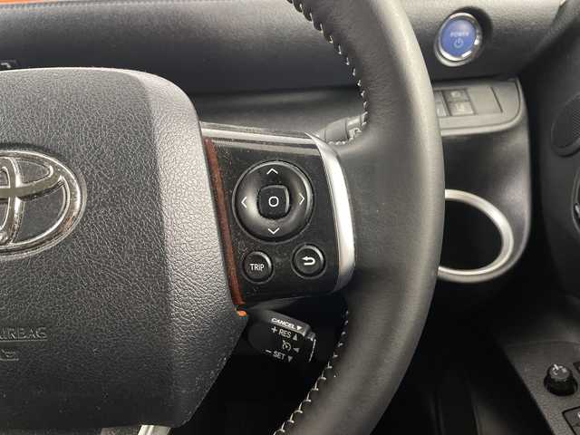 トヨタ シエンタ ハイブリッド G クエロ 埼玉県 2019(令1)年 4.2万km ヴィンテージブラウンパールクリスタルシャイン/ホワイトパールクリスタルシャイン 純正ナビ/　(Bluetooth/CD/DVD/FM/AM)/フルセグテレビ/バックカメラ/ビルトインETC/ハーフレザーシート/両側パワースライドドア/クルーズコントロール/衝突被害軽減ブレーキ/車線逸脱警報/クリアランスソナー/オートハイビーム/オートLEDライト/プッシュスタート/純正フロアマット/純正15インチアルミホイール