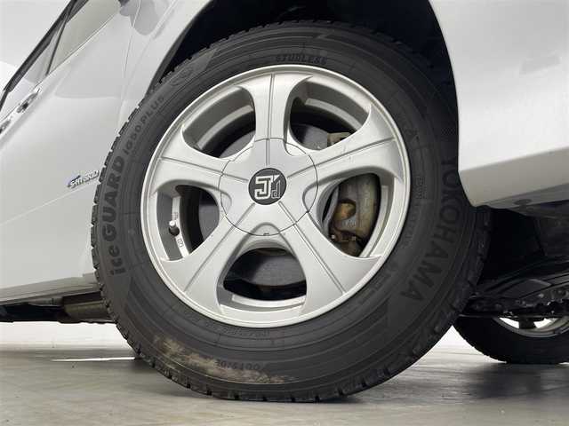 日産 セレナ ハイウェイスター Vセレクション 群馬県 2018(平30)年 5.5万km ブリリアントシルバー 純正9インチナビ/・AM/FM/CD/DVD/Blu-ray/SD/USB/AUX/Bluetooth/フルセグTV/純正フリップダウンモニター/アラウンドビューモニター/エマージェンシーブレーキ/車線逸脱警報システム/ハンズフリーパワースライドドア/純正ドライブレコーダー/アイドリングストップ/スマートキー×2本/プッシュスタート/ETC
