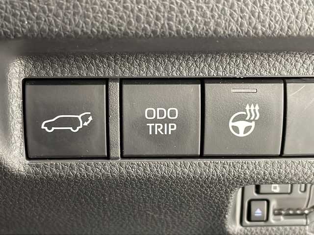 トヨタ ＲＡＶ４ HV アドベンチャー オフロードPKGⅡ 岐阜県 2023(令5)年 4万km グレーメタリック ４WD/トヨタセーフティセンス/プリクラッシュセーフティ/レーントレーシングアラート/オートハイビーム/ブラインドスポットモニター/クリアランスソナー/レーダークルーズコントロール/10.5インチ ディスプレイオーディオ/ナビキット/フルセグTV/（AM/FM/Bluetooth/Miracast）/パノラミックビューモニター/前後ドライブレコーダー/前席シートヒーター/エアシート/運転席メモリ付きパワーシート/ステアリングヒーター/ETC2.0/オートホールド/デジタルインナーミラー/パノラミックビューモニター/アクセサリーコンセント/(AC100V1500w)/スマートキー/スペアキー