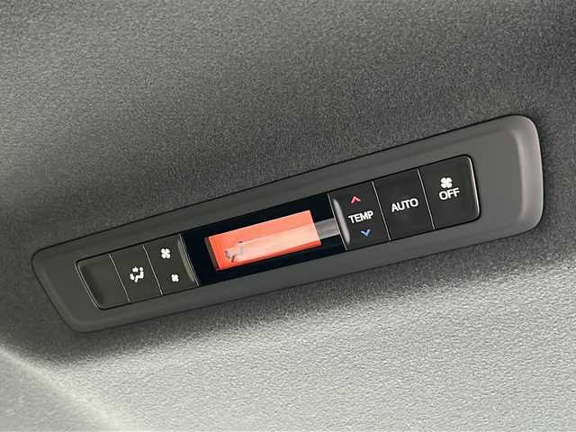 トヨタ ヴォクシー ZS 煌Ⅱ 三重県 2019(平31)年 3.6万km ブラック 純正ナビ /バックカメラ /ビルトインETC /スペアキー /両側パワースライドドア/前後ドライブレコーダー /前後コーナーセンサー /USB給電 /LEDヘッドライト/オートハイビーム /オートライト/クルーズコントロール/レーンキープアシスト/衝突軽減ブレーキ /ウォークスルー /電動格納ミラー/禁煙車