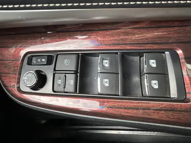 トヨタ ハリアー プレミアム 福岡県 2014(平26)年 8.8万km ダークブラウンM 純正9型ナビ/（BT/フルセグ/SD/SDREC/AM/FM/DISC)/Bカメラ/パワーバックドア/レーダークルーズコントロール/LEDヘッドライト/オートライト/オートマチックハイビーム/ハーフレザーシート/D席パワーシート/チルトステアリング/純正18インチAW/クリアランスソナー/プリクラッシュセーフティ/レーンキープアシスト/横滑り防止装置/盗難防止装置/アイドリングストップ/スマートキー/ETC/取扱説明書