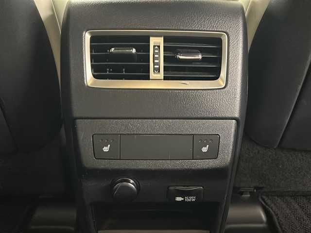 レクサス ＲＸ 450h Fスポーツ 長崎県 2019(平31)年 5.3万km グラファイトブラックガラスフレーク パノラマルーフ/マークレビンソンプレミアムサウンド/レクサスセーフティ/・プリクラッシュセーフティ/・ブラインドスポットモニター/・レーンキープアシスト/純正12.3型ナビ/・フルセグ/DVD/Bluetooth/Bluーray/パノラミックビューモニター/ホワイトレザーシート/前席パワーシート（運転席メモリ付）/前席エアーシート/全席シートヒーター/三眼LEDヘッドライト/クルーズコントロール/ヘッドアップディスプレイ/ハンドルヒーター/純正20インチアルミ/置くだけ充電/パドルシフト/ステアリングリモコン/100V電源/コーナーセンサー/プッシュスタート/スマートキー/電子制御パーキング/オートホールド