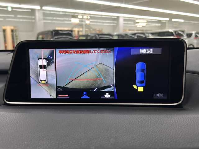 レクサス ＲＸ 450h Fスポーツ 長崎県 2019(平31)年 5.3万km グラファイトブラックガラスフレーク パノラマルーフ/マークレビンソンプレミアムサウンド/レクサスセーフティ/・プリクラッシュセーフティ/・ブラインドスポットモニター/・レーンキープアシスト/純正12.3型ナビ/・フルセグ/DVD/Bluetooth/Bluーray/パノラミックビューモニター/ホワイトレザーシート/前席パワーシート（運転席メモリ付）/前席エアーシート/全席シートヒーター/三眼LEDヘッドライト/クルーズコントロール/ヘッドアップディスプレイ/ハンドルヒーター/純正20インチアルミ/置くだけ充電/パドルシフト/ステアリングリモコン/100V電源/コーナーセンサー/プッシュスタート/スマートキー/電子制御パーキング/オートホールド