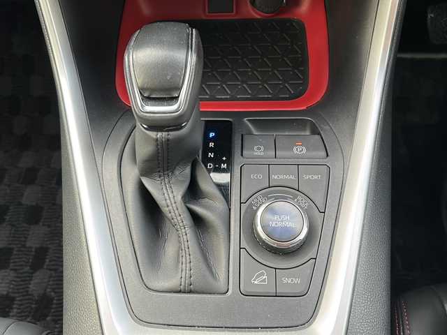 トヨタ ＲＡＶ４ アドベンチャー オフロードPKG 福島県 2021(令3)年 5.9万km アティチュードブラックマイカ /4WD//衝突軽減ブレーキ//社外SDナビ/（CD/FM/Bluetooth）//フルセグTV//バックカメラ//コーナーセンサー//横滑り防止装置//レーンキープアシスト//ETC//パワーシート//LEDヘッドライト//オートライト//フロアマット//純正18インチAW//取扱説明書