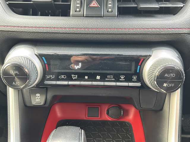 トヨタ ＲＡＶ４ アドベンチャー オフロードPKG 福島県 2021(令3)年 5.9万km アティチュードブラックマイカ /4WD//衝突軽減ブレーキ//社外SDナビ/（CD/FM/Bluetooth）//フルセグTV//バックカメラ//コーナーセンサー//横滑り防止装置//レーンキープアシスト//ETC//パワーシート//LEDヘッドライト//オートライト//フロアマット//純正18インチAW//取扱説明書