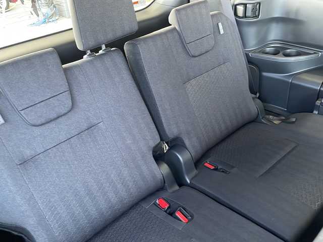 トヨタ ノア S－G 愛知県 2022(令4)年 1.6万km スパークリングブラックパールクリスタルシャイン 衝突軽減システム/純正10.5型ディズプレイオーディオ　ナビあり/レーダークルーズコントロール/フルセグ/CD DVD/Bluetooth/バックカメラ/コーナーセンサー/パワースライドドア/純正アルミホイール/LEDヘッドライト/リアオートエアコン/ETC2.0/ステアリングスイッチ/スマートキー/プッシュスタート