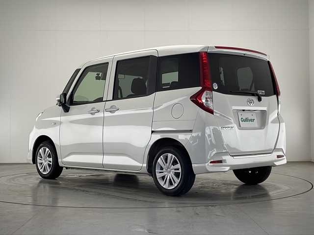 トヨタ ルーミー X 宮崎県 2022(令4)年 3.9万km パールホワイトⅢ 禁煙車/レンタアップ/片側パワースライドドア（予約ロック付）/純正7インチナビ/（ラジオ/Bluetooth/AUX）/純正バックカメラ/純正ビルトインETC/社外ドライブレコーダー/スマートアシスト/・衝突被害軽減ブレーキ/・誤発進抑制機能（前後）/・車線逸脱警報/・オートハイビーム/・先行車発進お知らせ/・コーナーセンサー（前後）/オートライト/プッシュスタート/スマートキー/リアサンシェード/オートリトラクタブルミラー/純正フロアマット