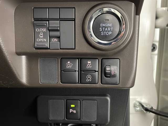 トヨタ ルーミー X 宮崎県 2022(令4)年 3.9万km パールホワイトⅢ 禁煙車/レンタアップ/片側パワースライドドア（予約ロック付）/純正7インチナビ/（ラジオ/Bluetooth/AUX）/純正バックカメラ/純正ビルトインETC/社外ドライブレコーダー/スマートアシスト/・衝突被害軽減ブレーキ/・誤発進抑制機能（前後）/・車線逸脱警報/・オートハイビーム/・先行車発進お知らせ/・コーナーセンサー（前後）/オートライト/プッシュスタート/スマートキー/リアサンシェード/オートリトラクタブルミラー/純正フロアマット