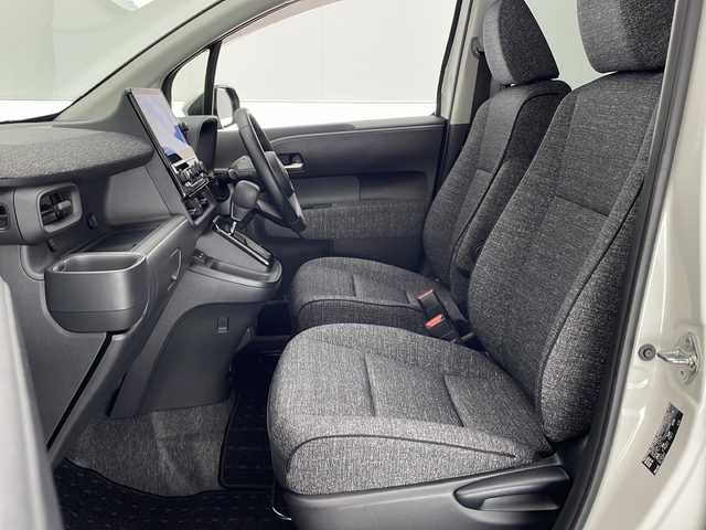 トヨタ シエンタ Z 宮崎県 2022(令4)年 2.5万km パール 純正10.5インチディスプレイオーディオ/AM/FM/Bluetooth/Apple Car Play/Toyota Safety Sense/・プリクラッシュセーフティ/・レーントレーシングアシスト/・レーンディパーチャーアラート/・レーダークルーズコントロール/・アダプティブハイビームシステム/・オートマチックハイビーム/・ロードサインアシスト/・ドライバー異常時対応システム/・プロアクティブドライビングアシスト/・発進遅れ告知機能/パノラミックビューモニター/両側電動パワースライドドア/電動格納ミラー/純正フロアマット/純正ドアバイザー/ETC