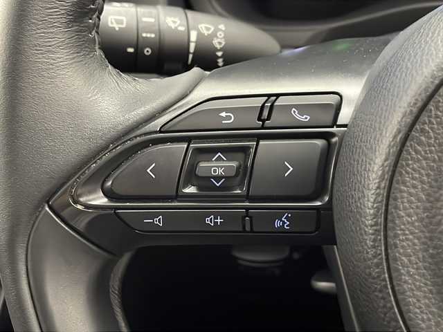 トヨタ シエンタ Z 宮崎県 2022(令4)年 2.5万km パール 純正10.5インチディスプレイオーディオ/AM/FM/Bluetooth/Apple Car Play/Toyota Safety Sense/・プリクラッシュセーフティ/・レーントレーシングアシスト/・レーンディパーチャーアラート/・レーダークルーズコントロール/・アダプティブハイビームシステム/・オートマチックハイビーム/・ロードサインアシスト/・ドライバー異常時対応システム/・プロアクティブドライビングアシスト/・発進遅れ告知機能/パノラミックビューモニター/両側電動パワースライドドア/電動格納ミラー/純正フロアマット/純正ドアバイザー/ETC