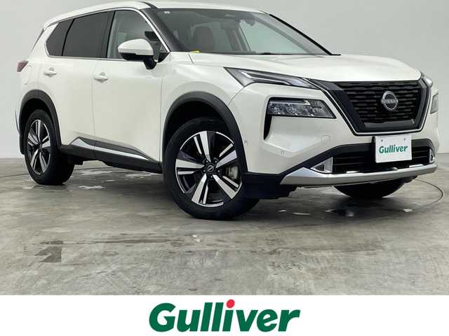 日産 エクストレイル X e－4ORCE 群馬県 2023(令5)年 2.3万km ブリリアントホワイトパール 禁煙車　純正ナビ　全方位カメラ　フルセグ　アダクティブクルーズコントロール　レーンキープアシスト　デジタルインナーミラー　オートマチックハイビーム　シートヒーター　衝突軽減システム　ETC　ドラレコ