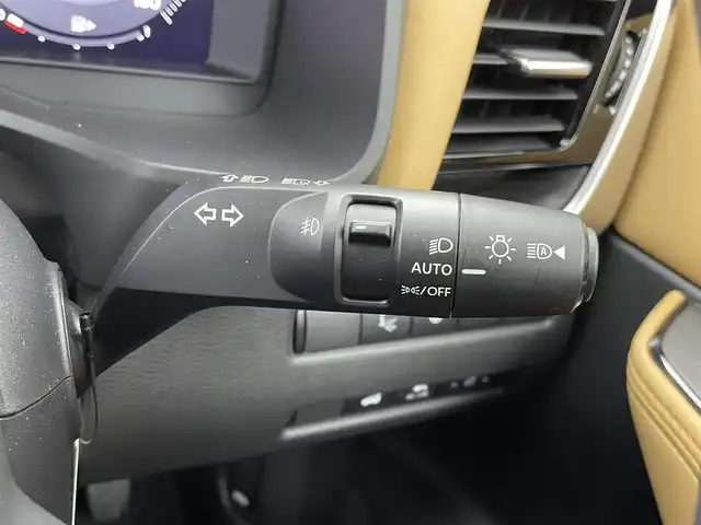 日産 エクストレイル X e－4ORCE 群馬県 2023(令5)年 2.3万km ブリリアントホワイトパール 禁煙車　純正ナビ　全方位カメラ　フルセグ　アダクティブクルーズコントロール　レーンキープアシスト　デジタルインナーミラー　オートマチックハイビーム　シートヒーター　衝突軽減システム　ETC　ドラレコ