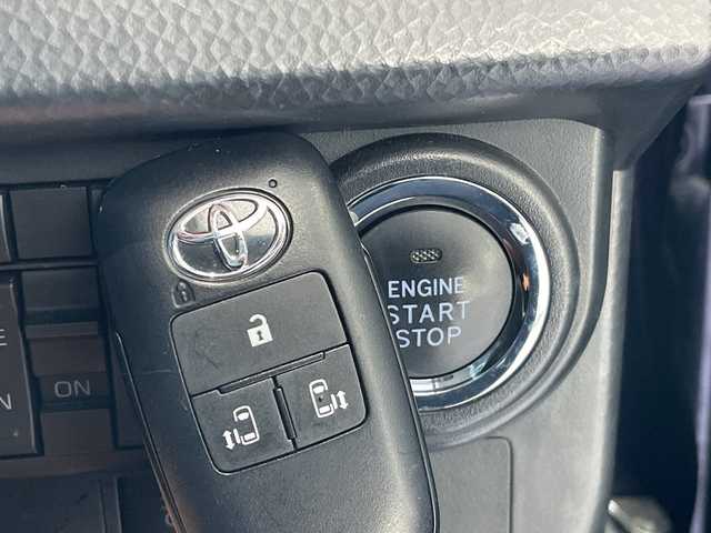 トヨタ ルーミー カスタムG 愛知県 2021(令3)年 3万km クールバイオレットクリスタルシャイン 純正9型ディスプレイオーディオ　ナビ機能なし/全方位カメラ/両側パワースライドドア/レーダークルーズコントロール/バックカメラ/コーナーセンサー/純正アルミホイール/LEDヘッドライト/オートマチックハイビーム/ETC/衝突軽減システム/フルセグ/Bluetooth/ステアリングスイッチ/スマートキー/プッシュスタート