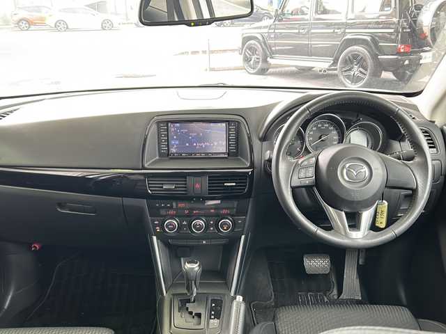 マツダ ＣＸ－５ XD 京都府 2013(平25)年 7.2万km クリスタルホワイトパールマイカ 純正SDナビ　/ＴＳＣ　/ステアリングスイッチ　/ドライブレコーダー/ETC/ミュージックプレイヤー接続　/バックカメラ/純正フロアマット　/純正アルミホイール/Ｂｌｕｅｔｏｏｈ　/ＵＳＢ　/盗難防止装置　/横滑り防止装置/ミュージックサーバー/スペアキー/AACエアコン/オートライト/ウィンカーミラー