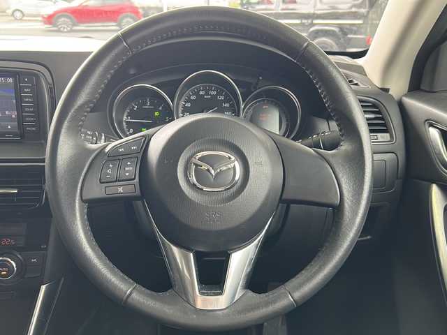 マツダ ＣＸ－５ XD 京都府 2013(平25)年 7.2万km クリスタルホワイトパールマイカ 純正SDナビ　/ＴＳＣ　/ステアリングスイッチ　/ドライブレコーダー/ETC/ミュージックプレイヤー接続　/バックカメラ/純正フロアマット　/純正アルミホイール/Ｂｌｕｅｔｏｏｈ　/ＵＳＢ　/盗難防止装置　/横滑り防止装置/ミュージックサーバー/スペアキー/AACエアコン/オートライト/ウィンカーミラー