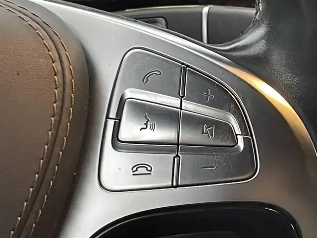 メルセデス・ベンツ Ｓ５５０Ｌ 愛知県 2014(平26)年 7.6万km ダイヤモンドホワイト サンルーフ/レッドキャリパー/純正ナビ/フルセグTV/BT/全方位カメラ/ブルメスターサウンド/ETC/クルーズコントロール/レーンキープアシスト/クリアランスソナー/純正19インチAW/レザーシート/全席パワーシート/全席シートヒーター/エアシート/フロアマット/取説、保証書