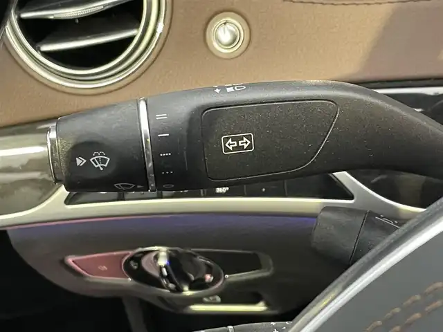 メルセデス・ベンツ Ｓ５５０Ｌ 愛知県 2014(平26)年 7.6万km ダイヤモンドホワイト サンルーフ/レッドキャリパー/純正ナビ/フルセグTV/BT/全方位カメラ/ブルメスターサウンド/ETC/クルーズコントロール/レーンキープアシスト/クリアランスソナー/純正19インチAW/レザーシート/全席パワーシート/全席シートヒーター/エアシート/フロアマット/取説、保証書