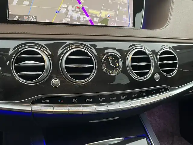 メルセデス・ベンツ Ｓ５５０Ｌ 愛知県 2014(平26)年 7.6万km ダイヤモンドホワイト サンルーフ/レッドキャリパー/純正ナビ/フルセグTV/BT/全方位カメラ/ブルメスターサウンド/ETC/クルーズコントロール/レーンキープアシスト/クリアランスソナー/純正19インチAW/レザーシート/全席パワーシート/全席シートヒーター/エアシート/フロアマット/取説、保証書