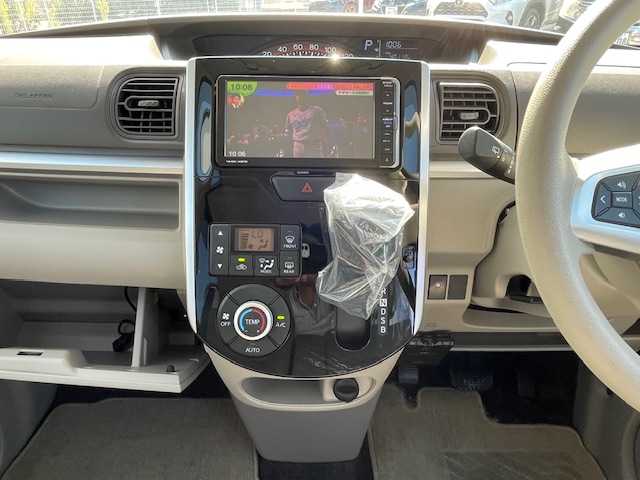 ダイハツ タント X ターボ SAⅢ 長崎県 2016(平28)年 4.1万km ファイアークォーツレッドM 純正SDナビ/CD/DVD/BT/フルセグTV/バックカメラ/左側パワースライドドア/スマートアシストIII/D席シートヒーター/オートマチックハイビーム/LEDヘッドライト/ナビ連動ドライブレコーダー/フォグランプ/ステアリングスイッチ/ETC