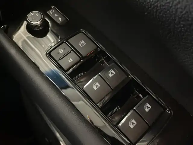 トヨタ ヴェルファイア Z Gエディション 福岡県 2020(令2)年 6.6万km ブラック 禁煙車/メーカーOPナビ/・CD/DVD/BT/フルセグTV/・パノラミックビューモニター/・JBLプレミアムサウンド/リアエンターテインメント/トヨタセーフティセンス/・プリクラッシュセーフティ/・レーントレーシングアシスト/・パーキングサポートブレーキ/・リヤクロストラフィックアラート/・オートハイビーム/・レーダークルーズコントロール/ブラインドスポットモニター/クリアランスソナー/デジタルインナーミラー/パワーバックドア/両側パワースライドドア/ドライブレコーダー前後/ETC2.0/革シート/・シートヒーター/ベンチレーション/・パワーシート/ウッドコンビハンドル/・ステアリングリモコン/・ステアリングヒーター/LEDヘッドライト/・オートライト/・フォグランプ