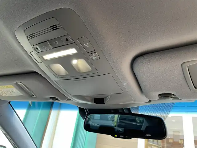 トヨタ クラウン アスリート S-T 宮崎県 2017(平29)年 5.9万km ホワイトパールクリスタルシャイン 前後純正ＯＰスパッツ/HDDナビ/フルセグテレビ/バックカメラ/アイドリングストップ/ウィンカーミラー/クルーズコントロール/プッシュスタート/ETC/LEDライト/レダークルーズ