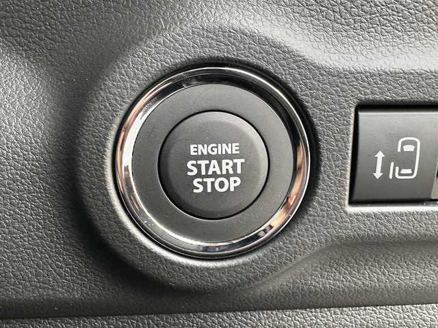 スズキ スペーシア カスタム HYBRID XS 滋賀県 2023(令5)年 0.1千km ブルーイッシュブラックパール3 純正9インチメモリーナビ/【Bluetooth/フルセグTV/CD/DVD//AppleCarPlay/AndroidAuto】/全方位モニター/両側パワースライドドア/スズキセーフティサポート/・デュアルセンサーブレーキサポート２/・誤発進抑制機能/・低速時ブレーキサポート/・車線逸脱警報機能/・車線維持支援機能/・アダプティブクルーズコントロール/・標識認識機能/・車線逸脱抑制機能/・ふらつき警報機能/・発進お知らせ機能/・ハイビームアシスト/LEDヘッドランプ/ヘッドアップディスプレイ/ハーフレザー/シートヒーター/ステアリングヒーター/オットマン