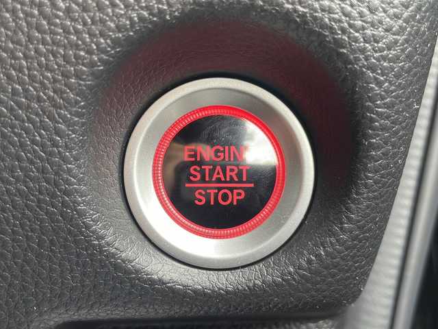 ホンダ Ｎ ＢＯＸ カスタム G L ホンダセンシング 静岡県 2018(平30)年 1.6万km クリスタルブラックパール /純正8インチナビ/地デジTV//純正CD/DVD/Bluetooth//バックカメラ//左パワースライド//ホンダセンシング//純正14インチAW//ビルトインETC//LEDヘッドライト//スマートキー