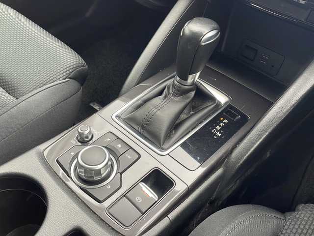 マツダ ＣＸ－５ XD プロアクティブ 沖縄県 2016(平28)年 8.4万km クリスタルホワイトパールマイカ 純正ナビ　/ＣＤ　/ＤＶＤ　/フルセグＴＶ　/Bluetooth/バックカメラ　/ＥＴＣ　/レーダークルーズコントロール　/プッシュスタート/スマートキー　/レーンキープアシスト　/電動サイドブレーキ　/ＬＥＤヘッドライト　/横滑り防止装置/純正フロアマット/純正17インチアルミホイール
