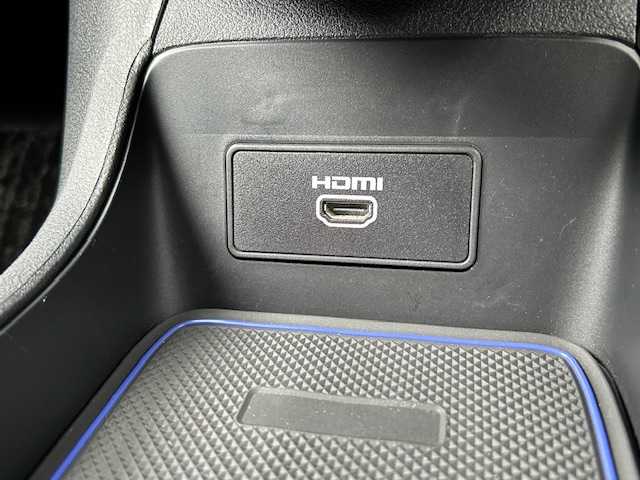 日産 オーラ G レザーエディション 三重県 2022(令4)年 2.8万km オーロラフレアブルーパール 全方位運転支援システム/・インテリジェントエマージェンシーブレーキ/・踏み間違い衝突防止アシスト/・標識検知機能/・前方衝突予測警報/・車線逸脱警報/・ふらつき警報/・車線逸脱防止支援システム/・エマージェンシーストップシグナル/・後側方衝突防止支援システム/・後側方車両検知警報/・後退時車両検知機能/プロパイロット/SOSコール/インテリジェントアラウンドビューモニター/インテリジェントルームミラー/1オーナー/BOSEパーソナルプラスサウンドシステム/メーカーオプション9型ナビ/フルセグTV/【Bluetooth/USB/スマホ連携/HDMI】/ビルトインETC2.0/ドライブレコーダー/ワイヤレス充電/レザーシート/D/N席シートヒーター/ステアリングヒーター/寒冷地仕様/アダプティブLEDヘッドランプ/インテリジェントオートライト/205/50R17インチ純正AW/プッシュスタート/スマートキー/スペアキー/純正フロアマット
