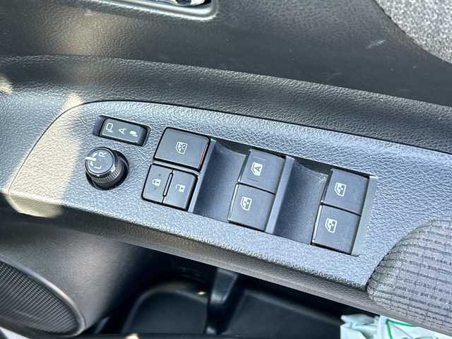 トヨタ シエンタ ハイブリッド G セーフティエディション 千葉県 2020(令2)年 2.4万km ホワイトパールクリスタルシャイン 特別仕様　ナビＮＳＺＴ－Ｗ６８Ｔ　バックカメラ　両側電動スライドドア　ビルトインＥＴＣ　ドラレコ　シートヒーター　ステアリングヒーター　クルコン　ＰＣＳ　レーンアシスト　ＡＨＢ　マット　ドアバイザー