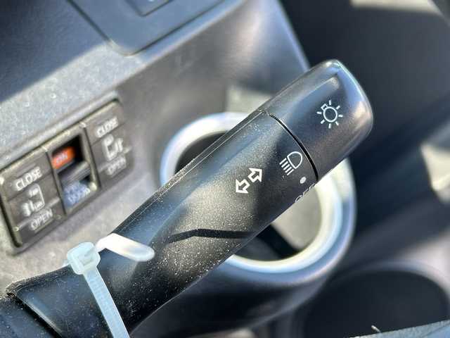 トヨタ シエンタ ハイブリッド G セーフティエディション 千葉県 2020(令2)年 2.4万km ホワイトパールクリスタルシャイン 特別仕様　ナビＮＳＺＴ－Ｗ６８Ｔ　バックカメラ　両側電動スライドドア　ビルトインＥＴＣ　ドラレコ　シートヒーター　ステアリングヒーター　クルコン　ＰＣＳ　レーンアシスト　ＡＨＢ　マット　ドアバイザー