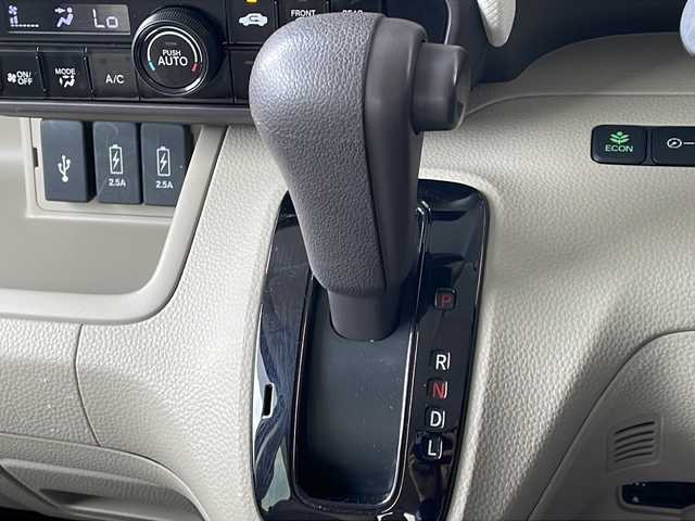 ホンダ Ｎ ＢＯＸ G L ホンダセンシング 長野県 2018(平30)年 1.6万km モーニングミストブルーM ４WD/ホンダセンシング /純正ナビTV/バックカメラ/ビルトインETC/両側パワースライドドア/シートヒーター /アダクティブクルーズコントロール/保証書・取説
