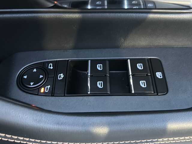 マツダ ＣＸ－６０ XD エクスクルーシブモード 茨城県 2023(令5)年 1.5万km ロジウムホワイトプレミアムメタリック 純正メーカーOPナビゲーション/Bluetooth/フルセグTV/360°ビューモニター/レーダークルーズコントロール/コーナーセンサー/レーンキープアシスト/衝突被害軽減システム/スマートキー×2/ビルトインETC/BOSEプレミアムサウンド/前後ドライブレコーダー/前席パワーシート/全席シートヒーター/前席エアシート/純正20インチAW/オートライト/オートマチックハイビーム/LEDヘッドライト