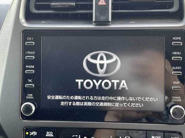 トヨタ プリウス 山梨県 2021(令3)年 6.8万km 黒 純正ナビ付きディスプレイオーディオ　/全周囲カメラ　/１００Ｖ電源　/フルセグテレビ　/クルーズコントロール/前後ドライブレコーダー　/ビルトインＥＴＣ　/合皮シート　/前席シートヒーター　/衝突軽減装置　/クリアランスソナー　/車線逸脱警報　/スマートキー/プッシュスタート/純正アルミホイール/LEDヘッドランプ/純正フロアマット/カーテンエアバック/オートライト