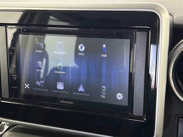 スズキ スペーシア カスタム HYBRID XS 宮城県 2021(令3)年 6.5万km ピュアホワイトP 禁煙車/スズキセーフティサポート/・車線逸脱警報機能/・パーキングソナー/・横滑り防止装置/・ハイビームアシスト/デュアルカメラブレーキサポート/アダプティブクルーズコントロール/社外7インチディスプレイオーディオ/【DDX5020S】/・BT.CD.DVD.USB.AppleCarPlay.AndroidAuto/両側パワースライドドア/ハーフレザーシート/・D席シートヒーター/ETC/プッシュスタート/スマートキー×2/ステアリングスイッチ/LEDヘッドライト/LEDフォグライト/純正15インチAW/冬タイヤ積込み/【社外AW（155/65/14）】/社外フロアマット/シートバックテーブル/ロールサンシェード/ドアバイザー