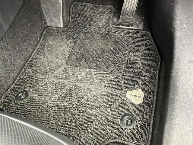 トヨタ ＲＡＶ４ アドベンチャー オフロードPKGⅡ 群馬県 2022(令4)年 3.8万km アティチュードブラックマイカ 純正ディスプレイオーディオ９インチ　Ｂカメラ　パワーシート　ハンドルヒーター　レーダークルコン　フォグライト　ＬＥＤライト　ステアリングスイッチ　オートハイビーム　　ＥＴＣ　ＢＳＭ　純正ドラレコ