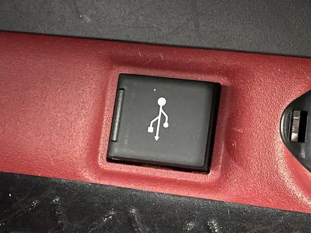 トヨタ ＲＡＶ４ アドベンチャー オフロードPKGⅡ 群馬県 2022(令4)年 3.8万km アティチュードブラックマイカ 純正ディスプレイオーディオ９インチ　Ｂカメラ　パワーシート　ハンドルヒーター　レーダークルコン　フォグライト　ＬＥＤライト　ステアリングスイッチ　オートハイビーム　　ＥＴＣ　ＢＳＭ　純正ドラレコ