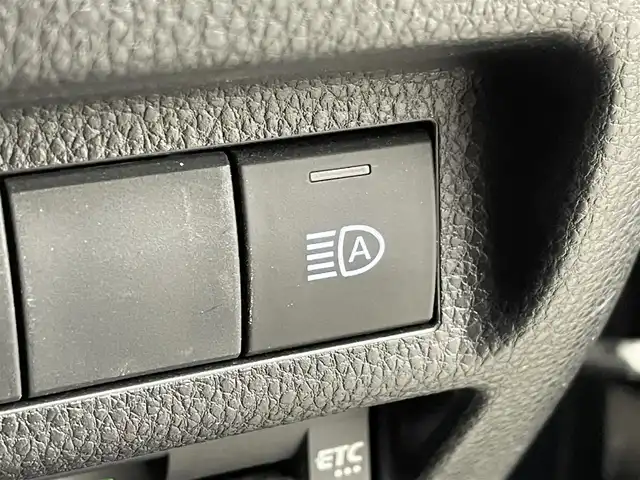 トヨタ ＲＡＶ４ アドベンチャー オフロードPKGⅡ 群馬県 2022(令4)年 3.8万km アティチュードブラックマイカ 純正ディスプレイオーディオ９インチ　Ｂカメラ　パワーシート　ハンドルヒーター　レーダークルコン　フォグライト　ＬＥＤライト　ステアリングスイッチ　オートハイビーム　　ＥＴＣ　ＢＳＭ　純正ドラレコ