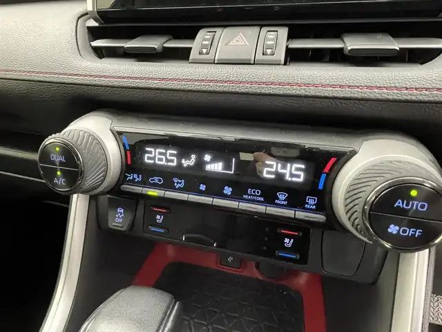 トヨタ ＲＡＶ４ アドベンチャー オフロードPKGⅡ 群馬県 2022(令4)年 3.8万km アティチュードブラックマイカ 純正ディスプレイオーディオ９インチ　Ｂカメラ　パワーシート　ハンドルヒーター　レーダークルコン　フォグライト　ＬＥＤライト　ステアリングスイッチ　オートハイビーム　　ＥＴＣ　ＢＳＭ　純正ドラレコ