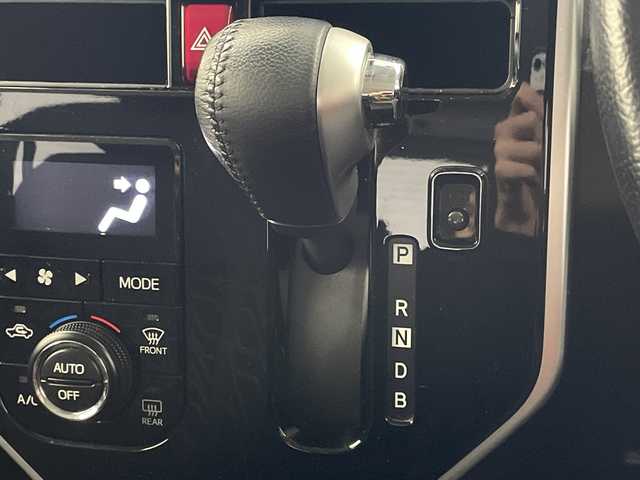 トヨタ タンク カスタムG－T 岐阜県 2016(平28)年 7万km レーザーブルークリスタルシャイン 純正SDナビ/CD/DVD/Bluetooth/フルセグTV/バックモニター/両側パワースライドドア/プリクラッシュセーフティシステム/レーンキープアシスト/クルーズコントロール/ビルトインETC/オートLEDヘッドライト/フォグランプ/純正フロアマット/純正15インチアルミホイール/ドアバイザー/スマートキー/プッシュスタート