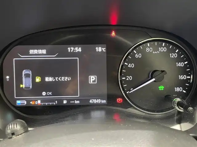 日産 キックス X 鹿児島県 2021(令3)年 4.8万km サンライトイエロー 禁煙車/純正ナビ/(フルセグTV/Bluetooth/DVD/CD)/アラウンドビューモニター/インテリジェントルームミラー/インテリジェントエマージェンシーブレーキ/踏み間違い防止/電動パーキングブレーキ/ブレーキホールド/ステアリングヒーター/ドライブレコーダー/ETC/電動格納ミラー/純正アルミホイール/純正フロアマット