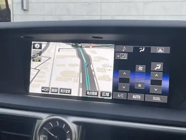 レクサス ＧＳ 300h Fスポーツ 宮崎県 2015(平27)年 6.9万km ホワイトノーヴァガラスフレーク 純正フルセグナビ/（DVD再生）（BT）/バックカメラ/パワーシート/クルーズコントロール/プッシュスタート/パワーステアリング/パワーウィンドウ/純正フロアマット/純正LEDヘッドライト/アイドリングストップ/エアバックW/盗難防止装置/横滑り防止装置/サンルーフ/レザーシート/MTモード付AT/ETC/ABS