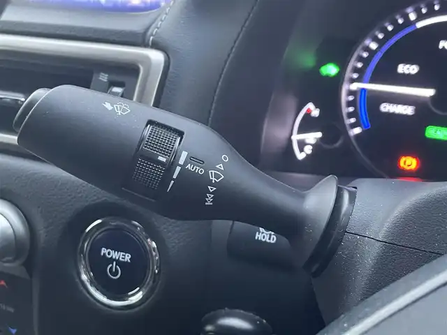 レクサス ＧＳ 300h Fスポーツ 宮崎県 2015(平27)年 6.9万km ホワイトノーヴァガラスフレーク 純正フルセグナビ/（DVD再生）（BT）/バックカメラ/パワーシート/クルーズコントロール/プッシュスタート/パワーステアリング/パワーウィンドウ/純正フロアマット/純正LEDヘッドライト/アイドリングストップ/エアバックW/盗難防止装置/横滑り防止装置/サンルーフ/レザーシート/MTモード付AT/ETC/ABS