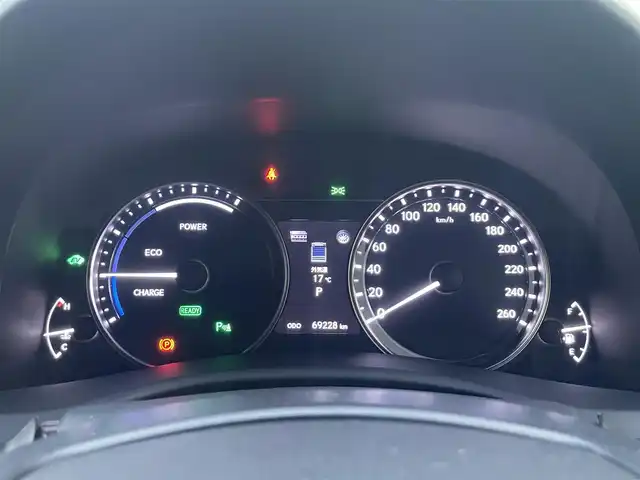 レクサス ＧＳ 300h Fスポーツ 宮崎県 2015(平27)年 6.9万km ホワイトノーヴァガラスフレーク 純正フルセグナビ/（DVD再生）（BT）/バックカメラ/パワーシート/クルーズコントロール/プッシュスタート/パワーステアリング/パワーウィンドウ/純正フロアマット/純正LEDヘッドライト/アイドリングストップ/エアバックW/盗難防止装置/横滑り防止装置/サンルーフ/レザーシート/MTモード付AT/ETC/ABS