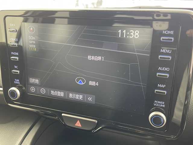 トヨタ ヤリスクロス ハイブリッド Z 岐阜県 2023(令5)年 2.2万km プラチナホワイトパールマイカ トヨタセーフティセンス/・プリクラッシュセーフティ/・レーントレーシングアシスト/・レーダークルーズコントロール/・オートマチックハイビーム（AHB）/・ロードサインアシスト（RSA）/・ブラインドスポットモニター/・クリアランスソナー/純正ナビ/Bluetooth/フルセグTV/USB/電動リアゲート/バックカメラ/スマートキー/プッシュスタート/ハーフレザー/シートヒーター（運転席/助手席）/革ステアリング/ステアリングスイッチ/ステアリングヒーター/純正フロアマット/純正アルミホイール/ETC2.0