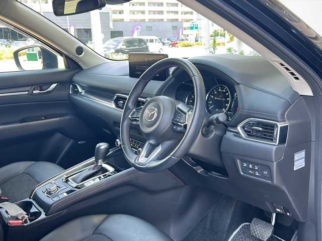 マツダ ＣＸ－５ 20S ブラックトーンED 静岡県 2021(令3)年 2.5万km ディープクリスタルブルーマイカ アイアクティブセンス/・スマートブレーキサポート/・アクティブクルーズコントロール/・レーンキープサポート/・車間認知システム/・ドライバーアテンションアラート/・ロードサインアシスト/純正メーカーナビ/・フルセグTV/・Bluetooth/ラジオ/スマートフォン連携/主要装備/・全方位カメラ/・BOSEサウンドシステム/・ハーフレザーシート/・パワーシート/・ヘッドアップディスプレイ/・ドライブレコーダー/・置くだけ充電/・オートホールド