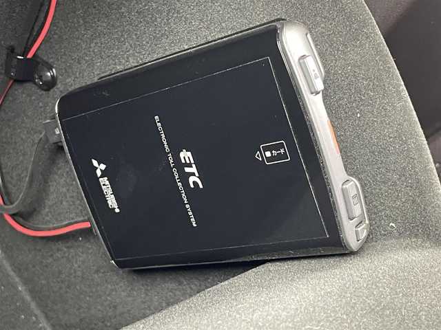 マツダ ＣＸ－８ XD Lパッケージ 群馬県 2019(平31)年 5.5万km スノーフレイクホワイトパールマイカ 4WD/本革シート/前席シートベンチレーション/前席パワーシート /シートポジションメモリー/前席＋後席左右シートヒーター/ステアリングヒーター/純正10.25インチSDナビ/CD/DVD/Bluetooth/USB/AUX/フルセグTV/360°ビューモニター/BOSEサウンド/HUD/ETC/ドライブレコーダー/衝突被害軽減ブレーキ/アダプテイブクルーズコントロール/LEDヘッドライト/オートライト /フォグランプ /前後コーナーセンサー/スマートキー/プッシュスタート/純正19インチAW